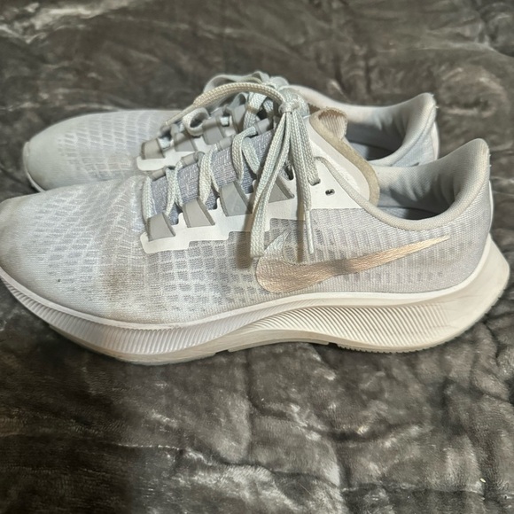 Nike Running White Gray Silver Zoom Shoes Pegasus - Picture 4 of 9
